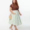 Magnolia Place Plus Size Mint Gingham & Daisy Sally Swing Skirt Clothing
