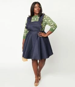 Unique Vintage Plus Size Green Chicken & The Egg Minou Sweater New Arrivals!