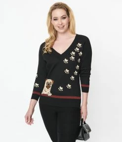 Trending Unique Vintage Black & Brown Pug Shelly Sweater
