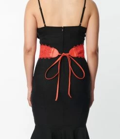 MAY BLUE Red Lace Waistband