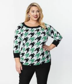 Clothing Unique Vintage Plus Size Green & Black Houndstooth Cats Lorelai Sweater