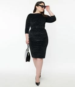 Unique Vintage Plus Size Black Tiger Embossed Velvet Jaqueline Pencil Dress Clothing