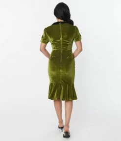 Clothing Unique Vintage Moss Ribbed Velvet Holloway Wiggle Dress