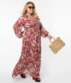 Trending Unique Vintage Plus Size Burgundy Paisley Buttercup Maxi Dress