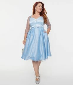Unique Vintage Plus Size Blue & Silver Snowflake Lamar Swing Dress