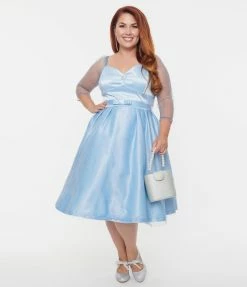 Unique Vintage Plus Size Blue & Silver Snowflake Lamar Swing Dress