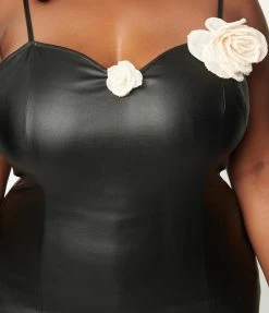 Unique Vintage Plus Size Black Vegan Leather Rizzo Wiggle Dress Clothing