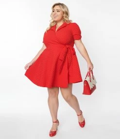 Trending Unique Vintage Plus Size Red Textured Houndstooth Wrap Dress