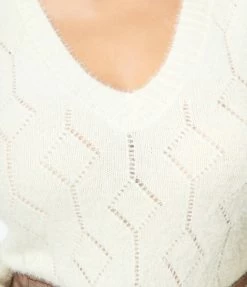 Clothing Unique Vintage Ivory Fuzzy Long Sleeve Sweater