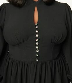 Unique Vintage Plus Size Black Keyhole Swing Dress Clothing