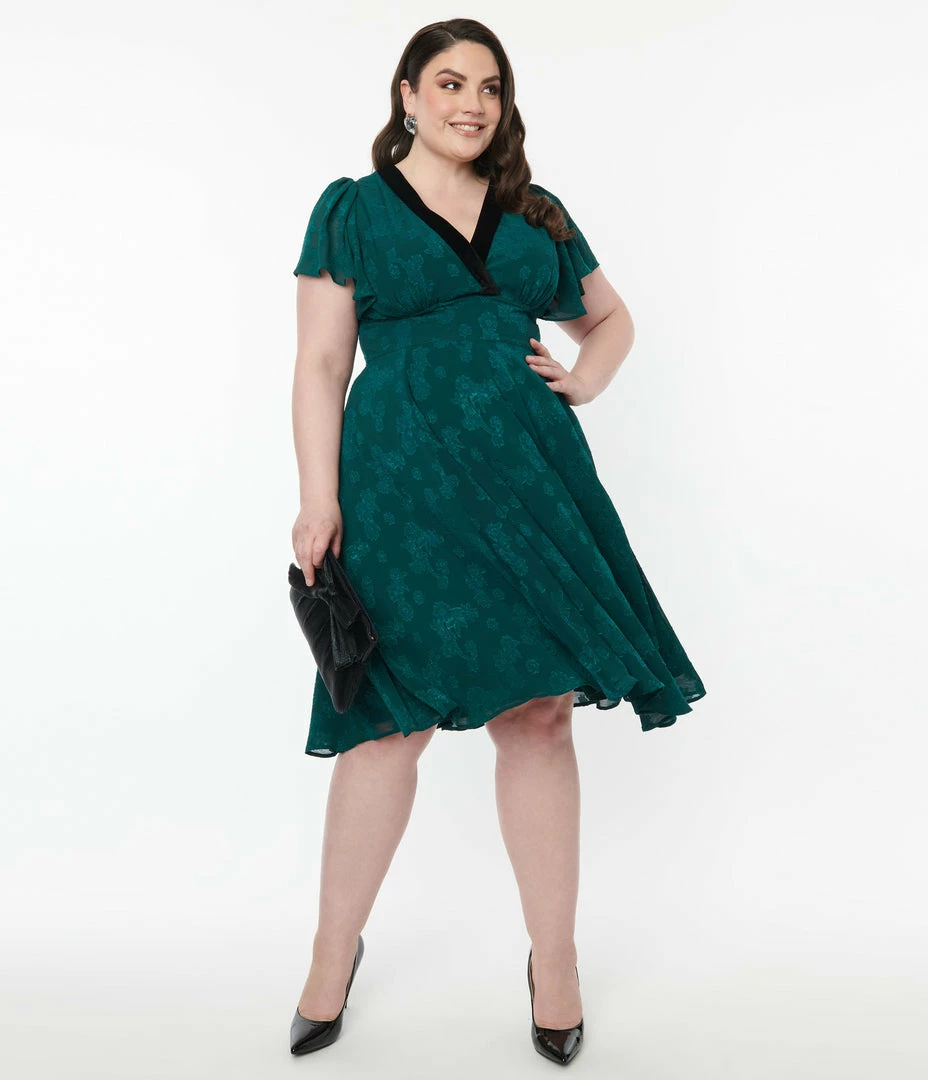 Unique Vintage Plus Size Emerald Floral Jacquard Swing Dress