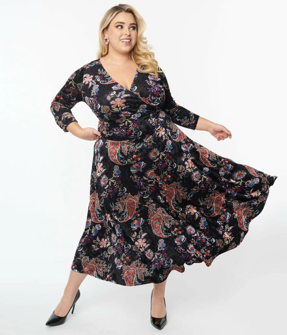 New Arrivals! Unique Vintage Plus Size Black Floral Textured Velvet Gilda Swing Dress