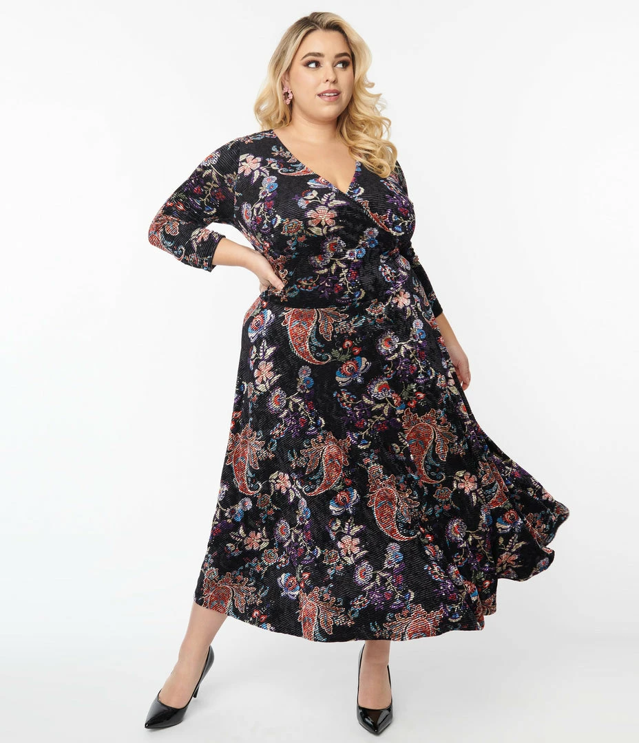New Arrivals! Unique Vintage Plus Size Black Floral Textured Velvet Gilda Swing Dress
