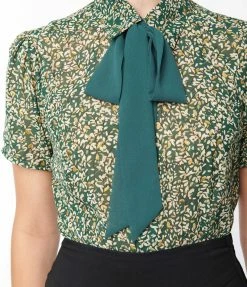 Smak Parlour Green & Leaves Chiffon Power Play Blouse