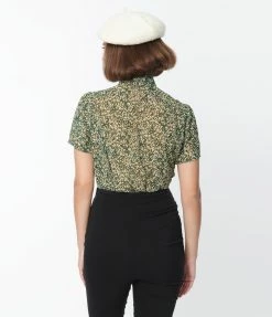 Smak Parlour Green & Leaves Chiffon Power Play Blouse