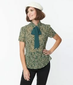 Smak Parlour Green & Leaves Chiffon Power Play Blouse