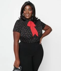 Clothing Smak Parlour Plus Size Black & Red Roses Chiffon Power Play Blouse