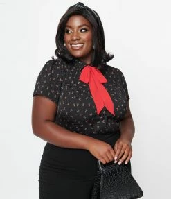 Clothing Smak Parlour Plus Size Black & Red Roses Chiffon Power Play Blouse