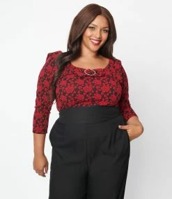 Unique Vintage Plus Size Black & Red Floral Wide Collar & Bow Top New Arrivals!