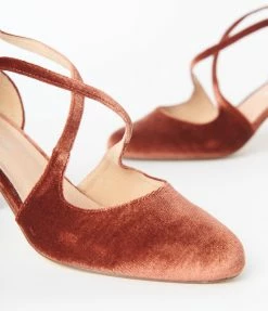 Demfon International (Chelsea Crew) Chelsea Crew Rust Velvet Oren Heels