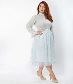 Clothing Unique Vintage Plus Size Blue & Silver Glitter Circles Pleated Hilty Skirt
