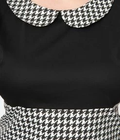 Smak Parlour Plus Size Black & White Houndstooth Shift Dress