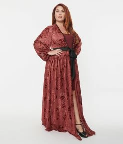 Unique Vintage Plus Size Burgundy Burnout Rose Hollywood Duster Trending