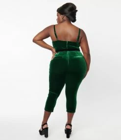 Unique Vintage Plus Size Emerald Velvet Cropped Jumpsuit Clothing