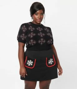 Smak Parlour Plus Size Black & White Snowflake Sweater