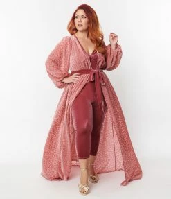 Unique Vintage Plus Size Rose Pink Heart Devore Velvet Hollywood Duster Clothing