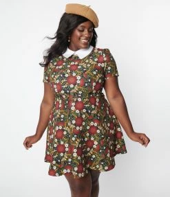 Katakomb Trending Plus Size Navy & Burgundy Botanical Print Jane Flare Dress