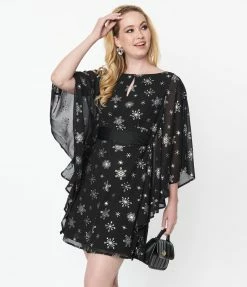 Clothing Smak Parlour Black & Silver Snowflake Social Climber Caftan