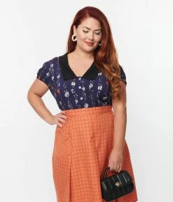 Pop Soda Trending Hell Bunny Plus Size Navy Floral Print Asta Blouse
