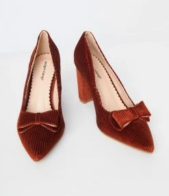 Unique Vintage Rust Corduroy Bow Pump Trending