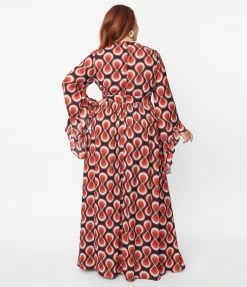 New Arrivals! Unique Vintage Plus Size Red Retro Infinity Print Maxi Dress