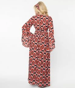 New Arrivals! Unique Vintage Red Retro Infinity Print Maxi Dress