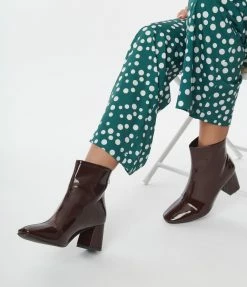 Fortune Dynamic Shoes Brown Patent Leatherette Ankle Boots