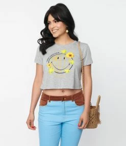 Fan Flair SmileyÃ‚Â® X Unique Vintage Grow Together Crop Graphic Tee