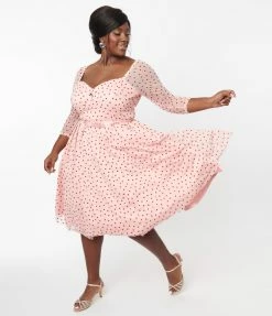 Unique Vintage Plus Size Pink & Red Hearts Lamar Swing Dress