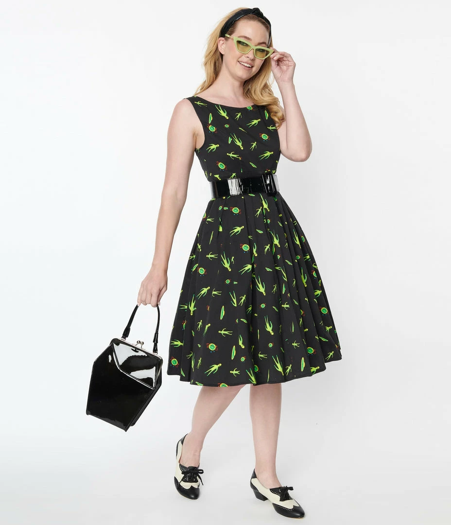 Miss Lulo, Inc. Black & Green Aliens Print Rubi Swing Dress Sale
