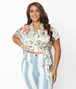 Looney Tunes X Unique Vintage Plus Size All Star Characters Wrap Crop Top