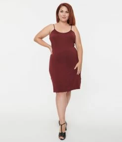 Unique Vintage Plus Size Burgundy Long Slip