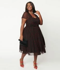 Unique Vintage Plus Size Black & Red Hearts Garden State Swing Dress
