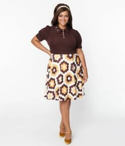 Clothing Smak Parlour Plus Size Brown & Honeycomb Quilt Print Flare Dress