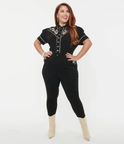 Clothing Unique Vintage Plus Size Black & Embroidered Floral Short Sleeve Jumpsuit