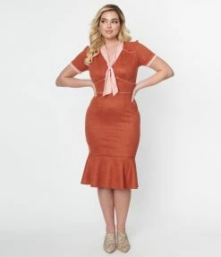 Unique Vintage Rust Orange Holloway Wiggle Dress Clothing