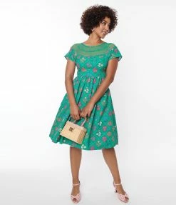 Unique Vintage Green Floral Argyle Flare Dress