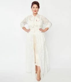 Unique Vintage Plus Size Ivory Floral Lace Bridal Tallullah Duster Clothing