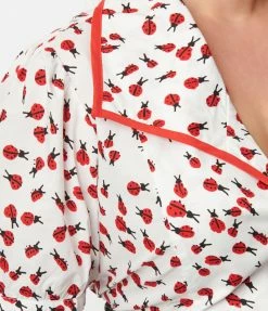Smak Parlour Plus Size White & Ladybug Print Wide Lapel Collar Blouse