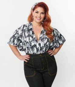 Clothing Unique Vintage Plus Size Black & Wild Horses Flutter Sleeve Bodysuit